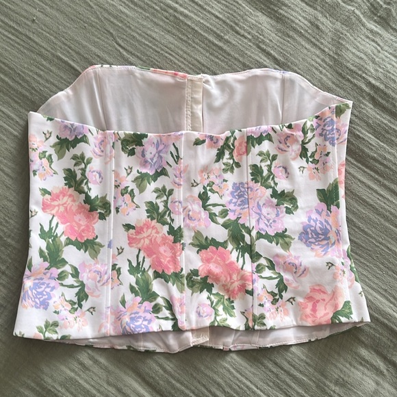 Zara Floral Strapless - Picture 2 of 5